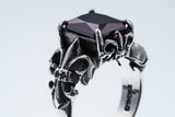 Fleur de lis Ring : Black CZ-ZOCALO.JAPAN