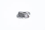 Ivy Spiral Ring Oval : White CZ-ZOCALO.JAPAN