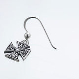 Malta Cross Hook Stud : (White CZ)-ZOCALO.JAPAN